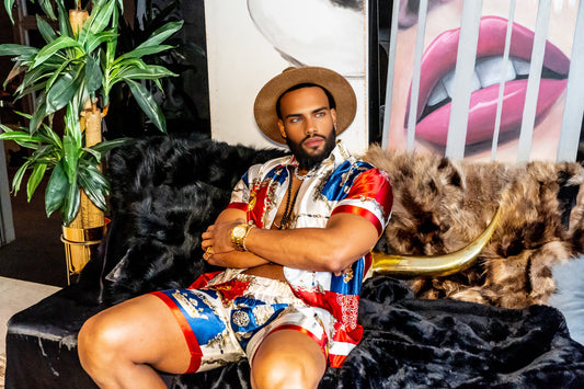 The Ultimate Expression of Luxury: Handmade Silk Outfits for the Modern Gentleman