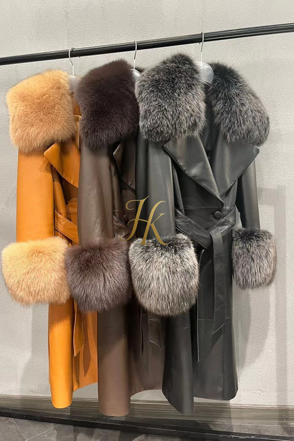 "Women's Leather Long Coat Jacket with 100% Fox Fur Collar - Luxurious Elegance for Every Occasion" - kayibstrore