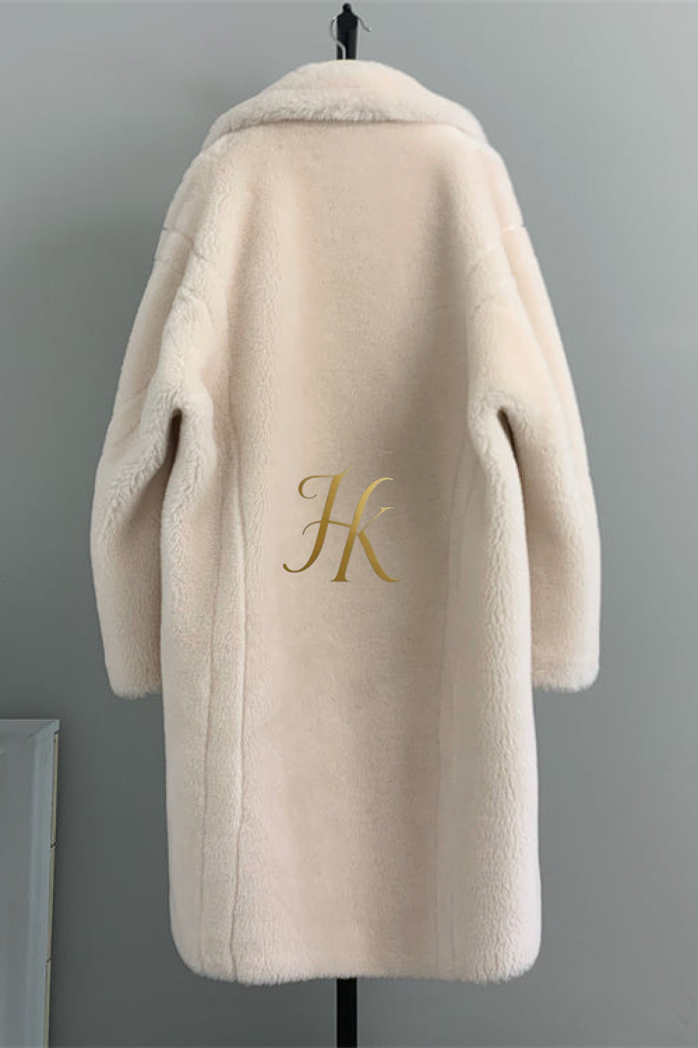 Unisex Teddy Luxury Women's Coat - Stay Warm and Stylish in this Ethically Produced Fur Coat - kayibstrore