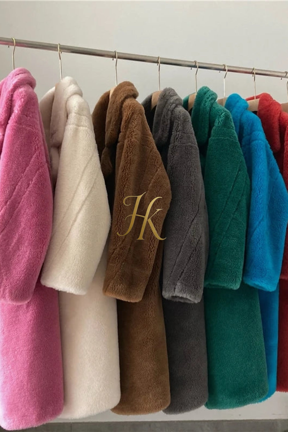 Unisex Teddy Luxury Women's Coat - Stay Warm and Stylish in this Ethically Produced Fur Coat - kayibstrore