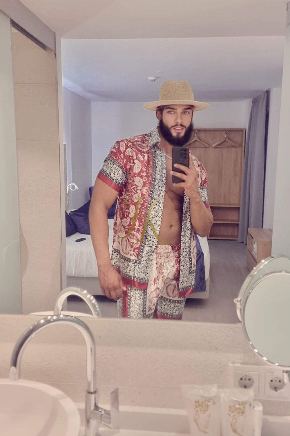 Luxury Mulberry Silk Two-Piece Outfits - Stay Comfortable and Stylish Everywhere - Perfect Gift for Him - kayibstrore