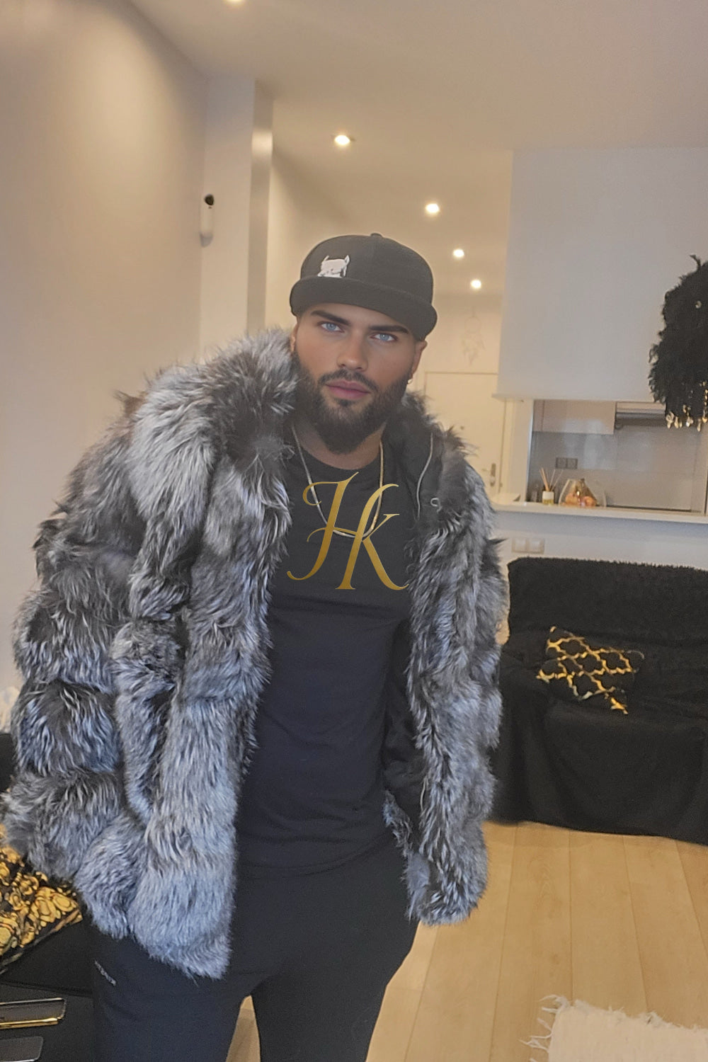 Luxurious Fox Fur Coats for Men - Elevate Your Style and Warmth - kayibstrore