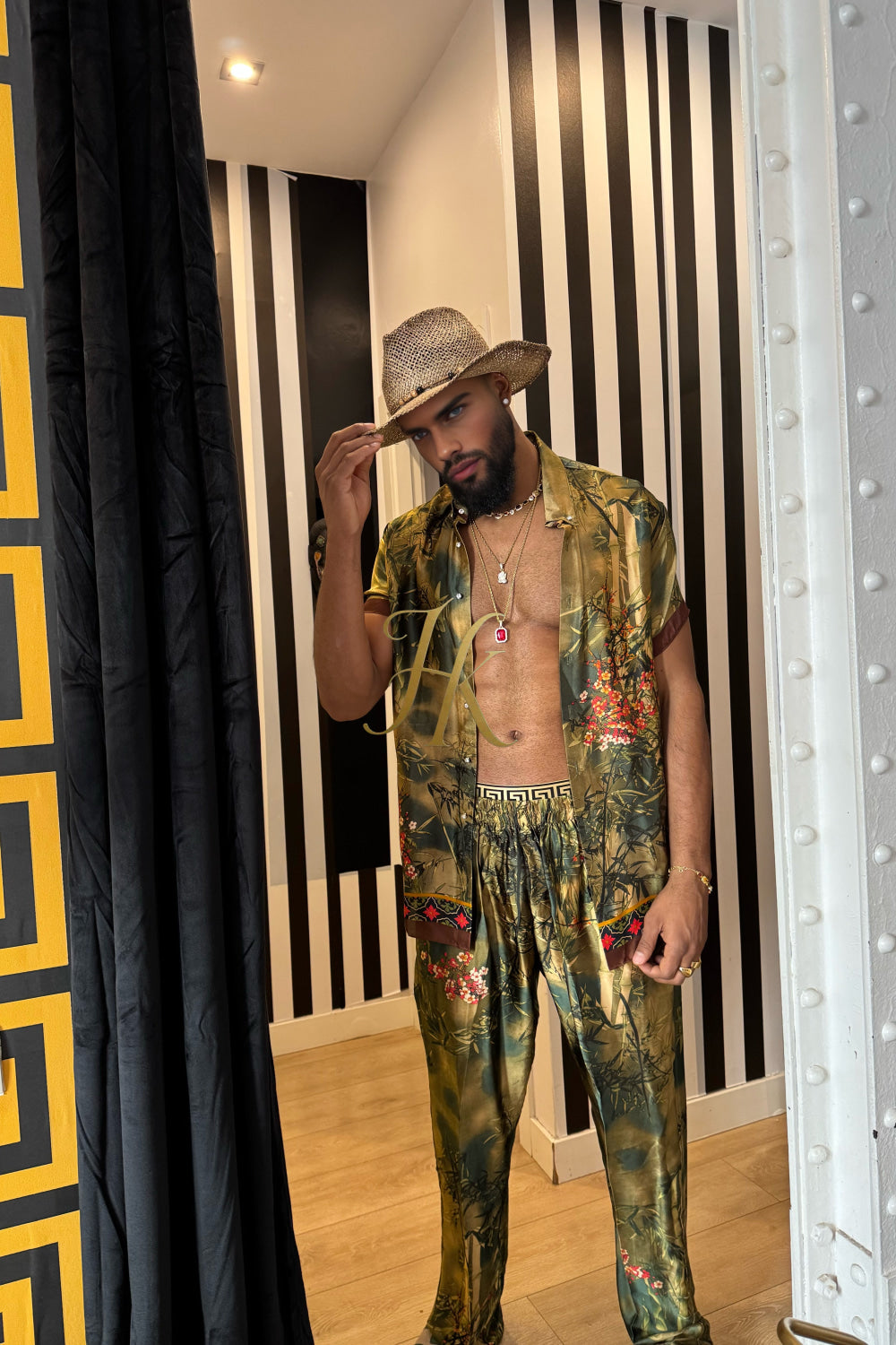 Men’s Pure Silk Matching Set – Where Comfort Meets Sophistication - kayibstrore