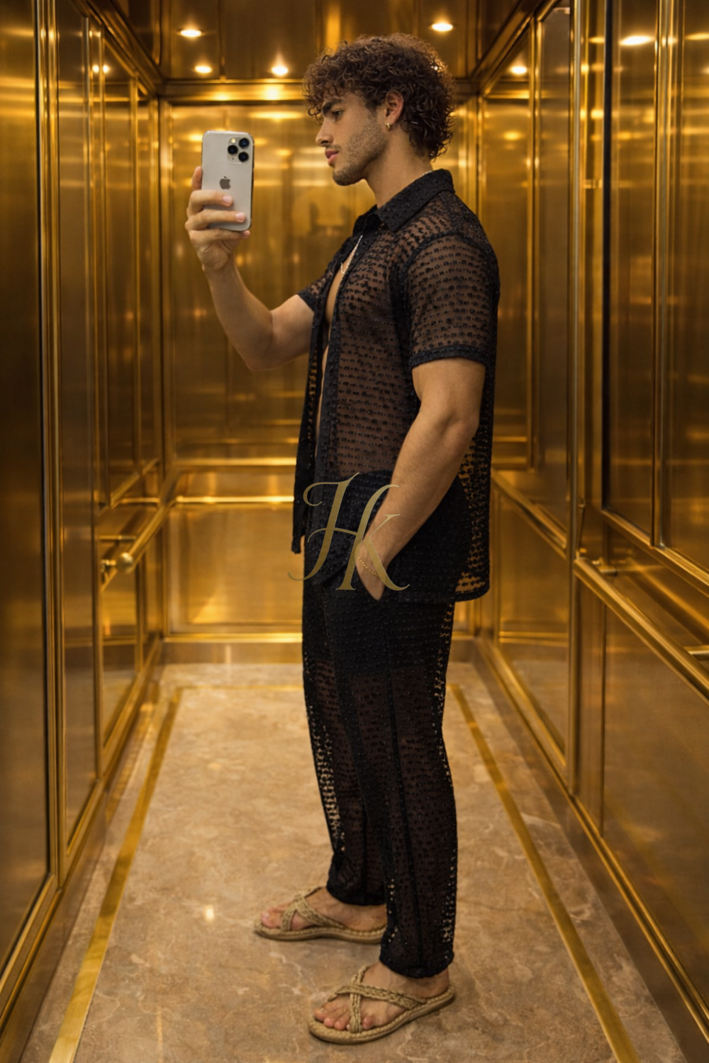 Ultra-Luxury Men’s Set – Silk-Effect Strass Mesh Shirt & Pants