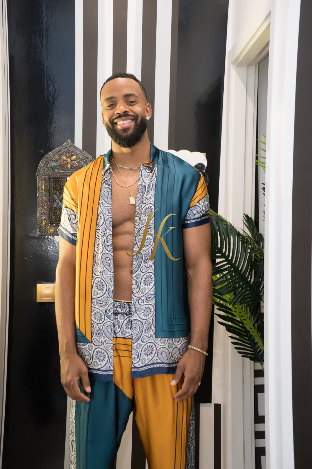 Summer Ready: Men's Silk Shirt and Pant Set - kayibstrore