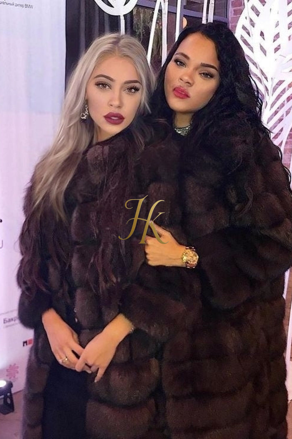 Luxury Tiger-Striped Raccoon Fur Short Coat - Stay Stylish and Warm with Oversized Sleeves - kayibstrore