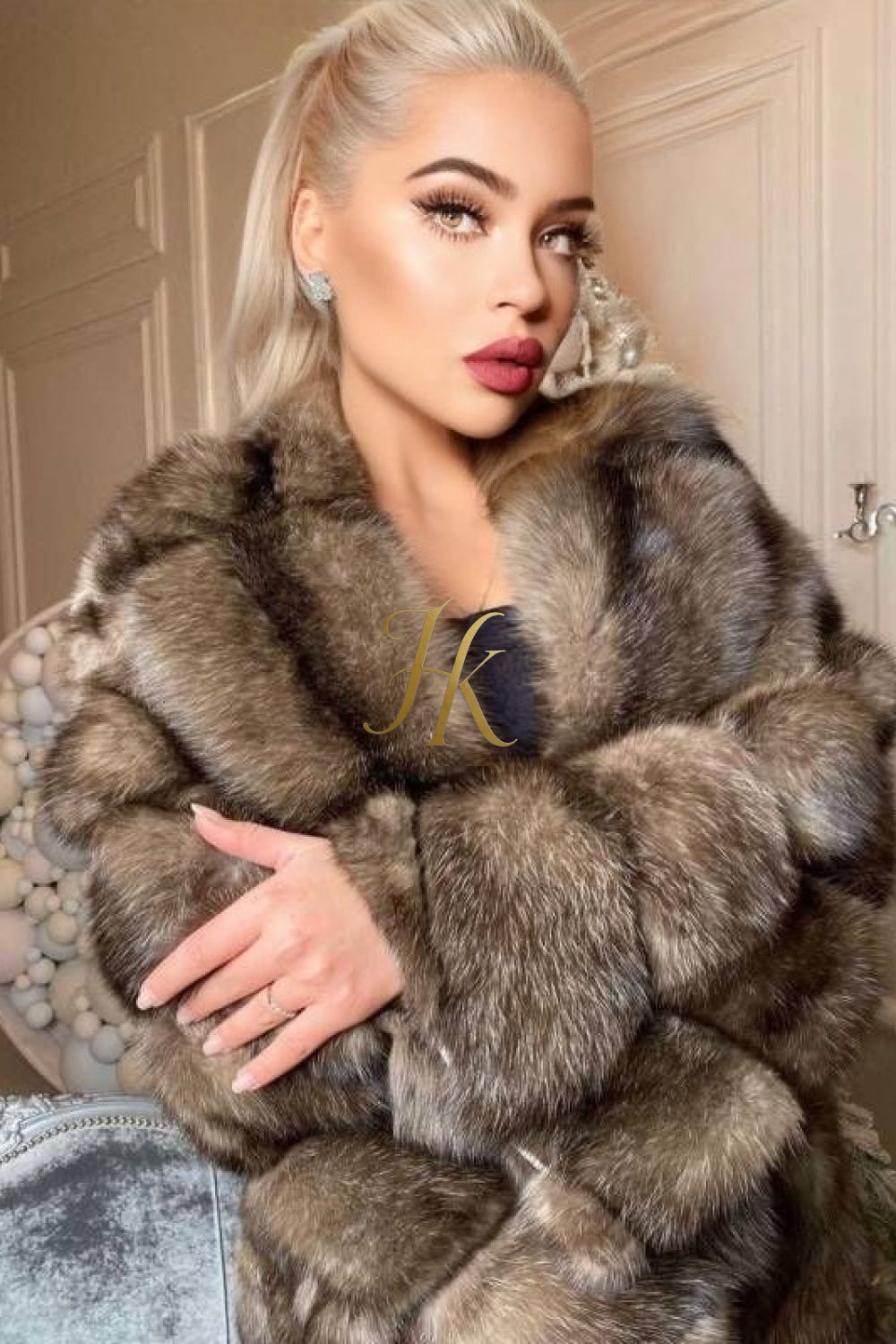 Luxury Tiger-Striped Raccoon Fur Short Coat - Stay Stylish and Warm with Oversized Sleeves - kayibstrore