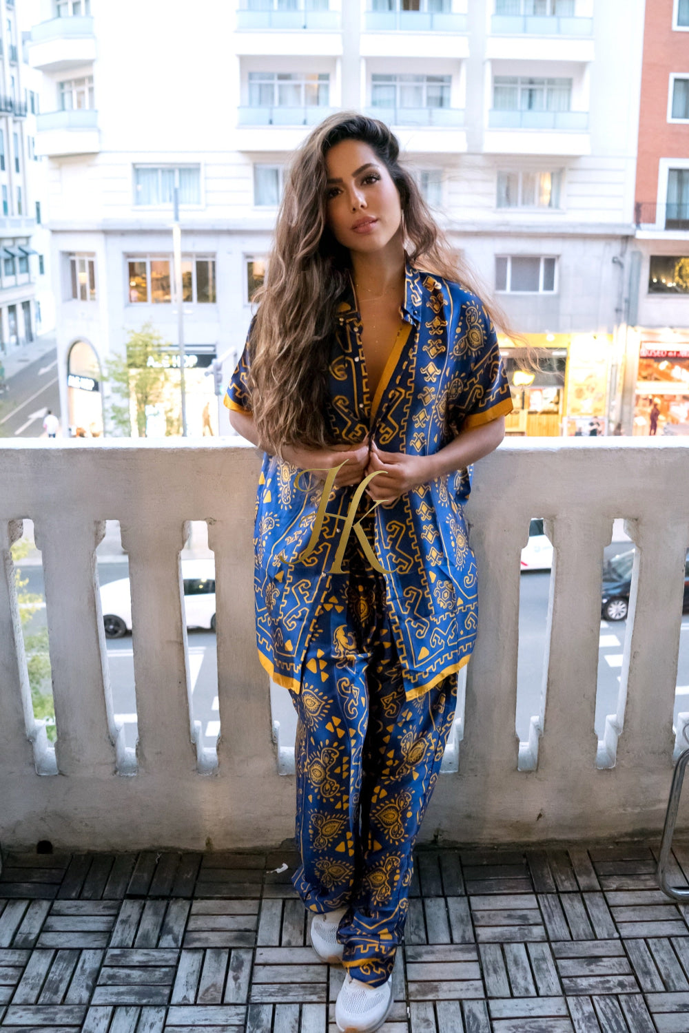 Couple Trend Fashion Silk Outfits – 2025 Exclusive Collection - kayibstrore