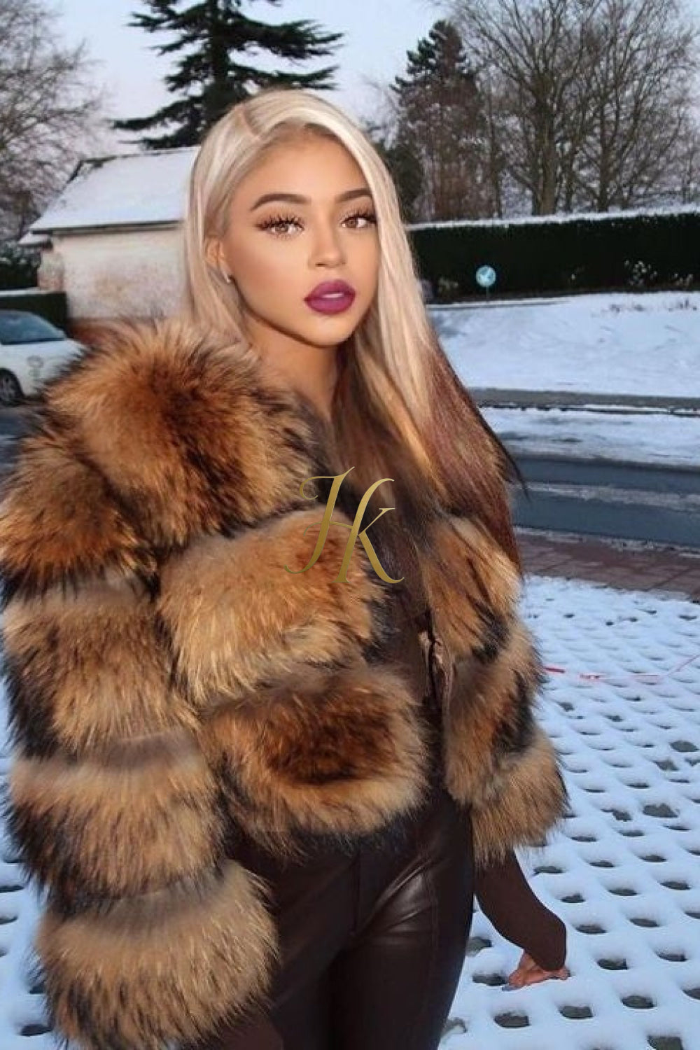 Ladies Designer Winter Coat - Stay Warm and Luxurious in Soft Fox Fur - kayibstrore