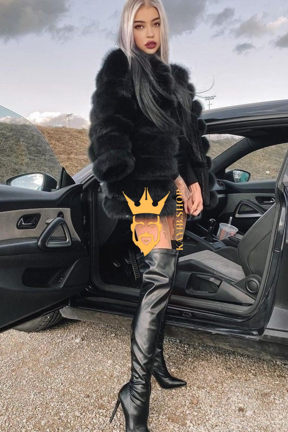 Winter Luxury Raccoon Fur Short Coat - Stay Stylish and Warm with Oversized Sleeves - 100% Real Fur Luxury - kayibstrore