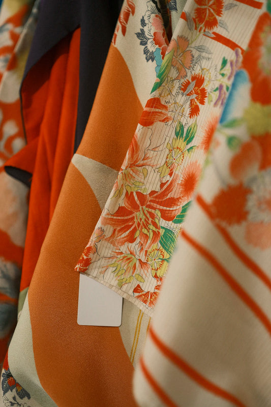 Chic Silk Outfits for Effortless Summer Elegance