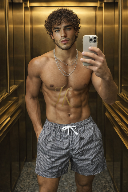 Premium men’s swim shorts with a modern tailored fit. Quick-dry fabric