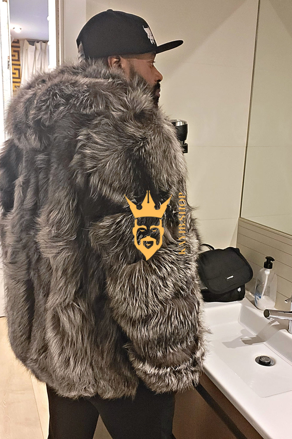 Luxurious Fox Fur Coats for Men - Elevate Your Style and Warmth - kayibstrore