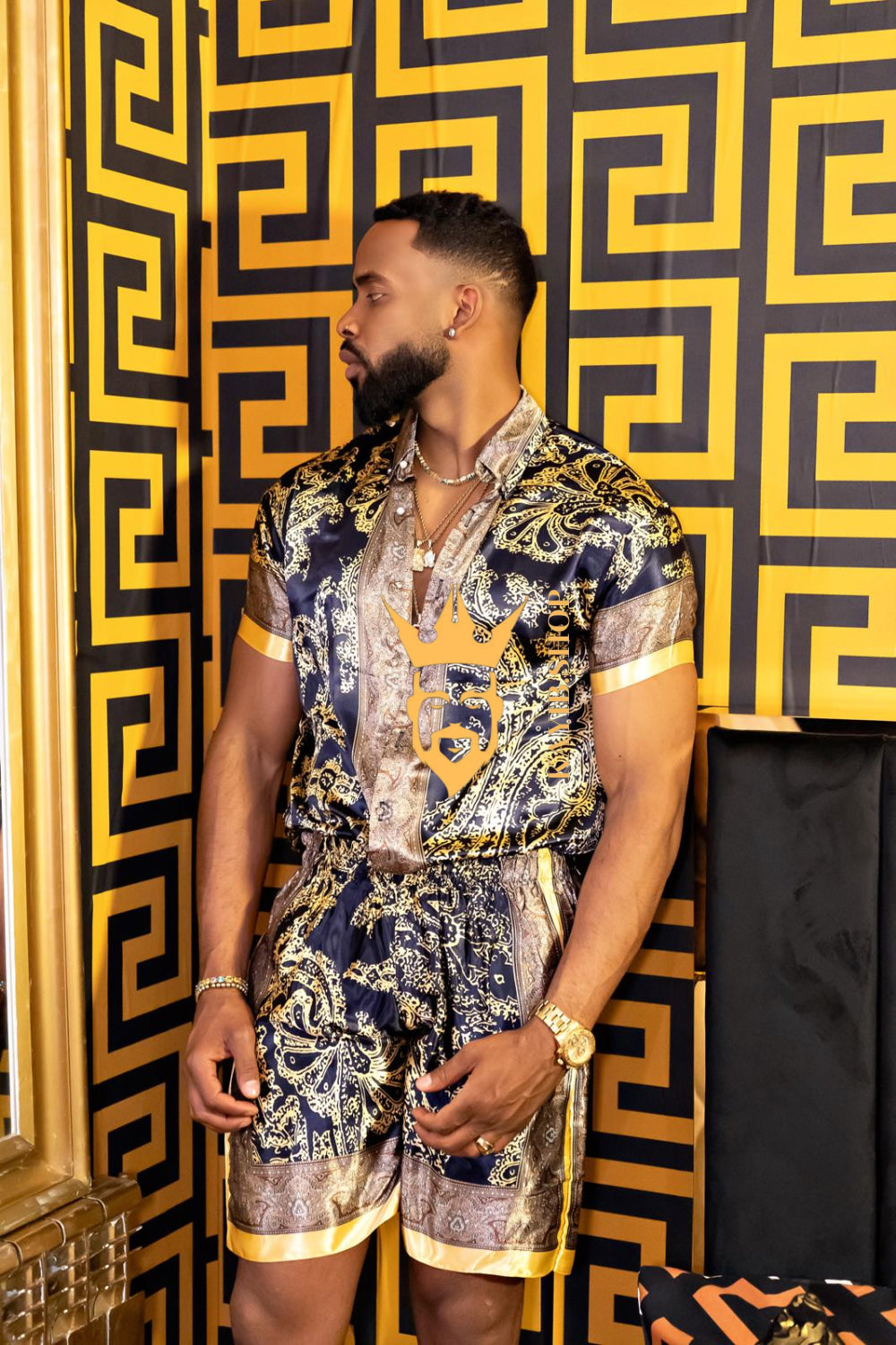 Luxurious Barocco Print Set - The Ultimate Summer Silk Outfit for Men