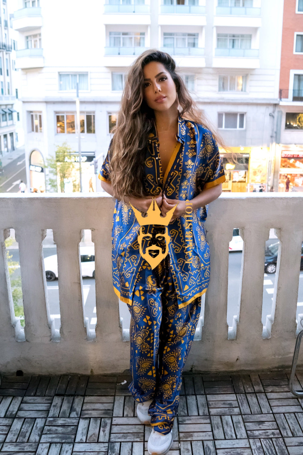 Couple Trend Fashion Silk Outfits – 2025 Exclusive Collection