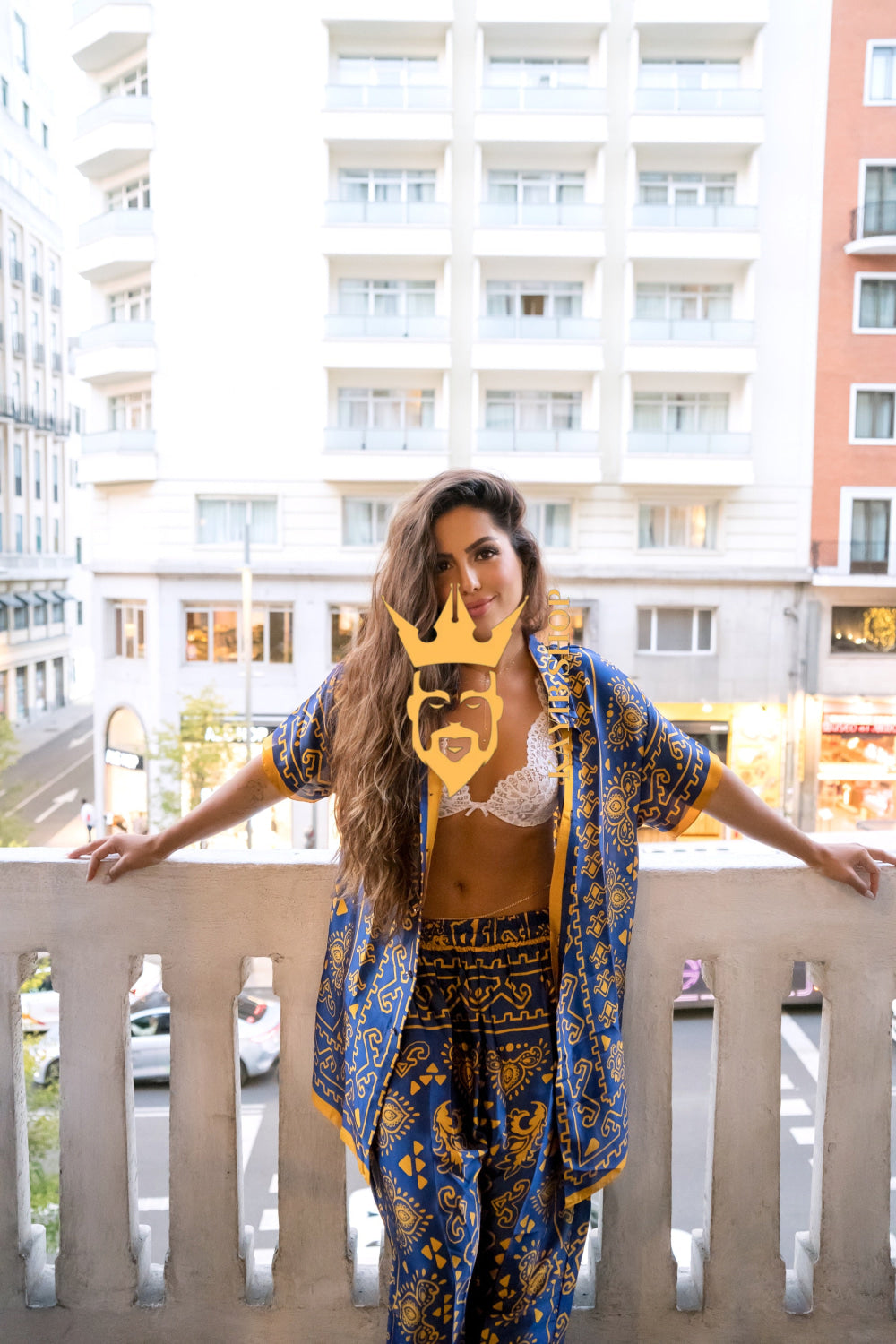 Couple Trend Fashion Silk Outfits – 2025 Exclusive Collection